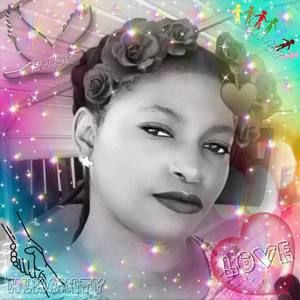 Meet your Posher, Phaby